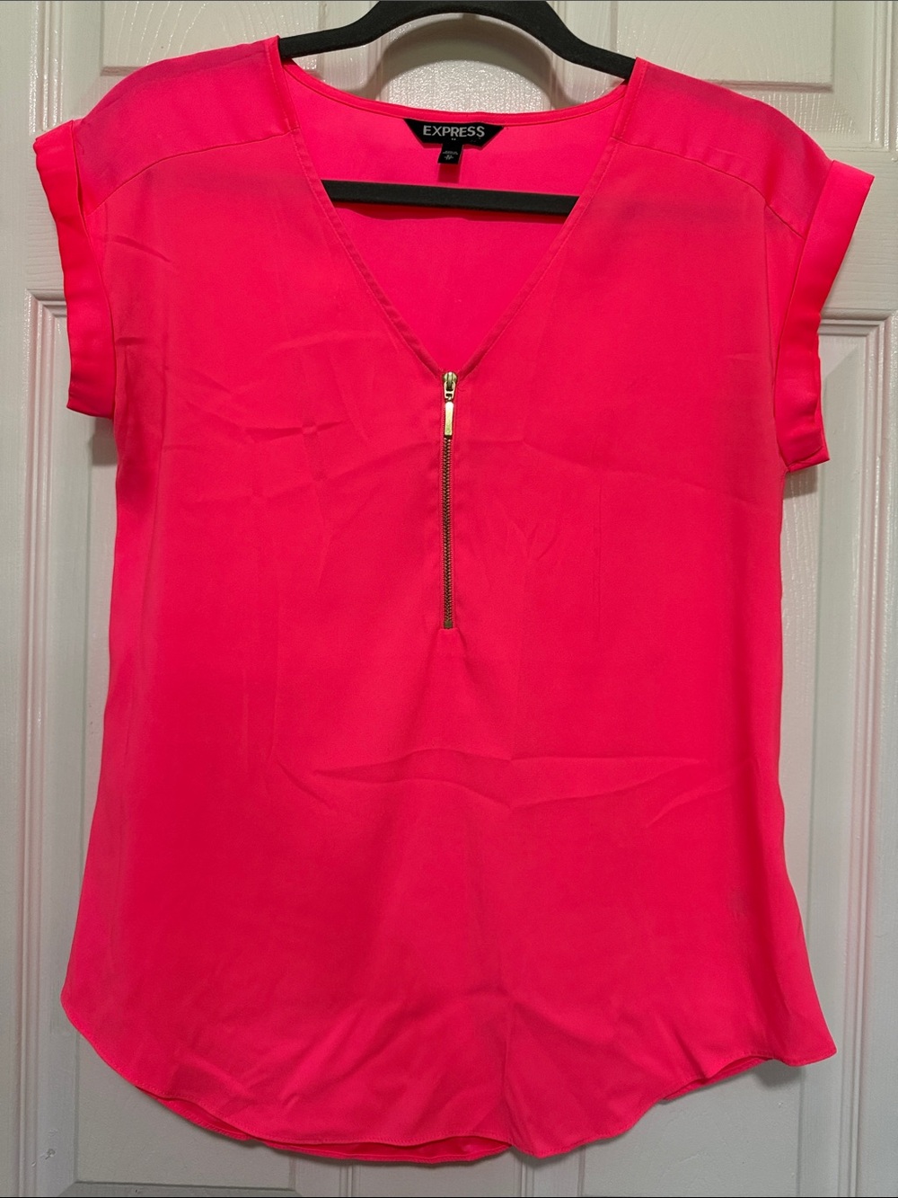 Express Bright Hot Pink V-Neck Zip Blouse